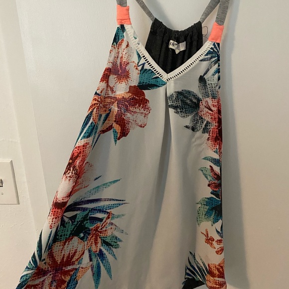 Jolt brand floral tank top - Picture 2 of 4